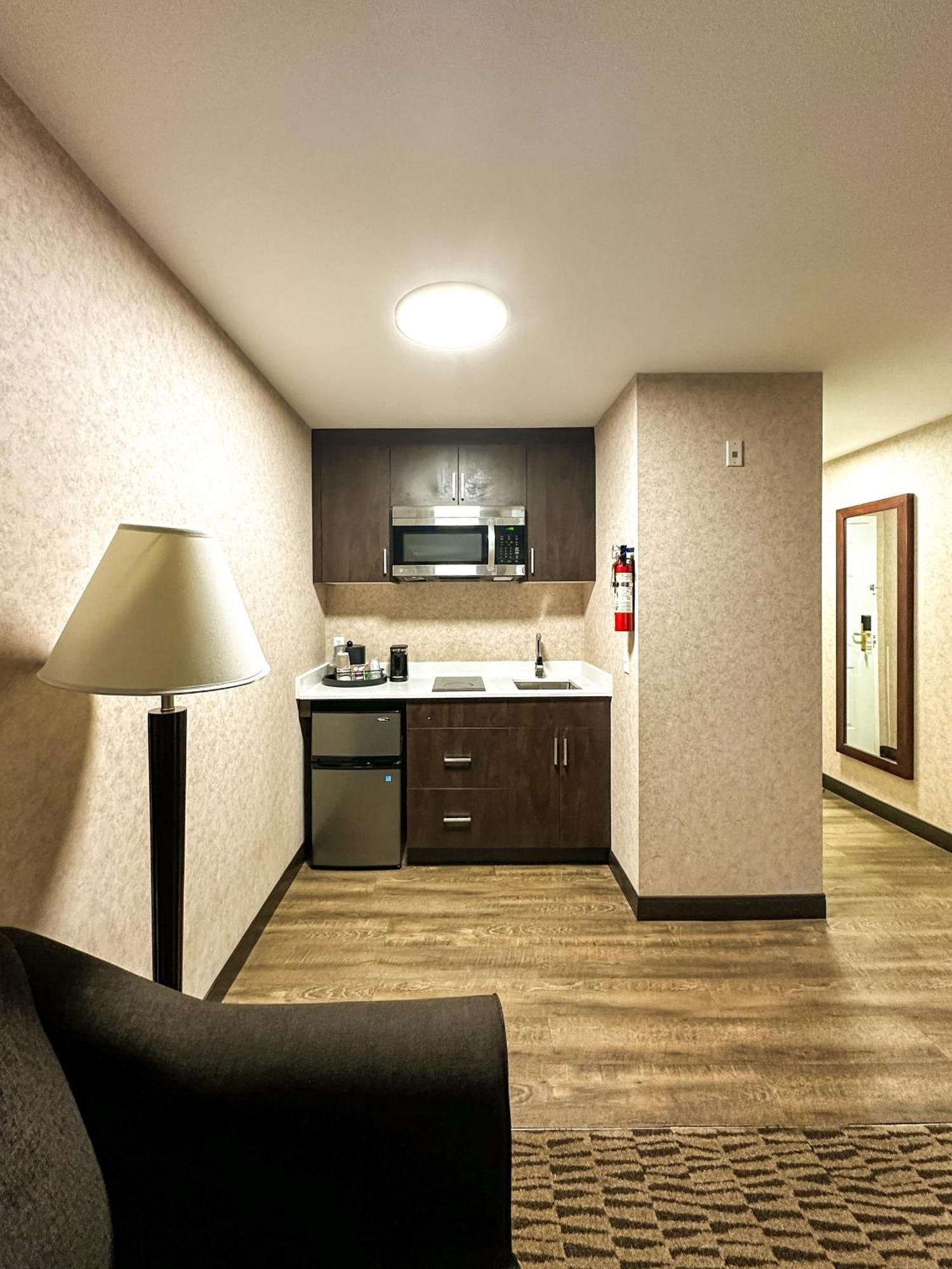 Prestige Aberdeen Lodge Kamloops Exterior photo